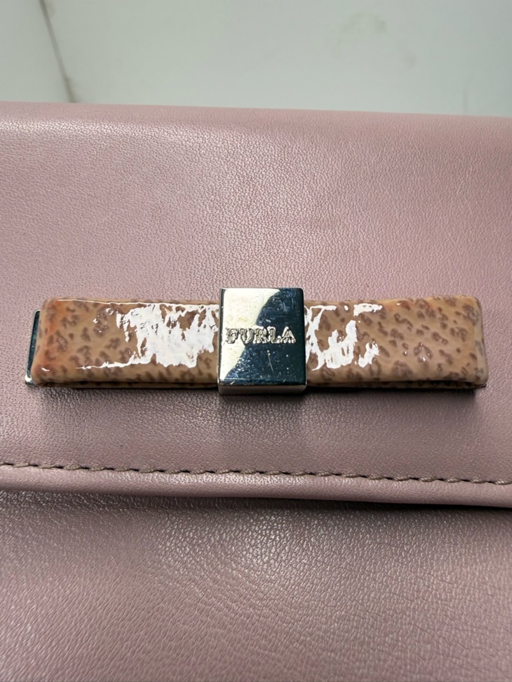 Furla Leather Wallet Pink Interior Bow Detail Snap Closure Compact - Picture 12 of 14